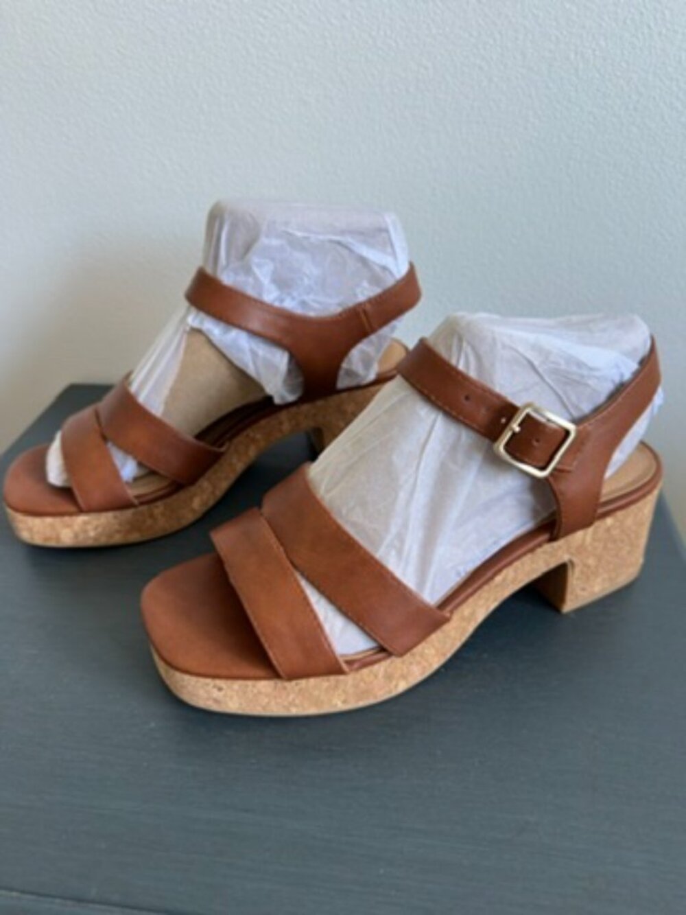 Dilia Sandal - Picture 4 of 5